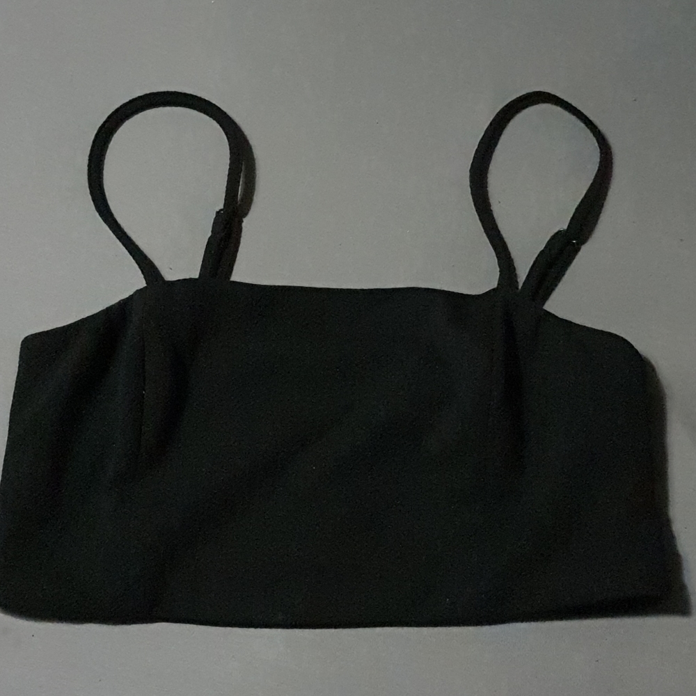 Basic black crop top